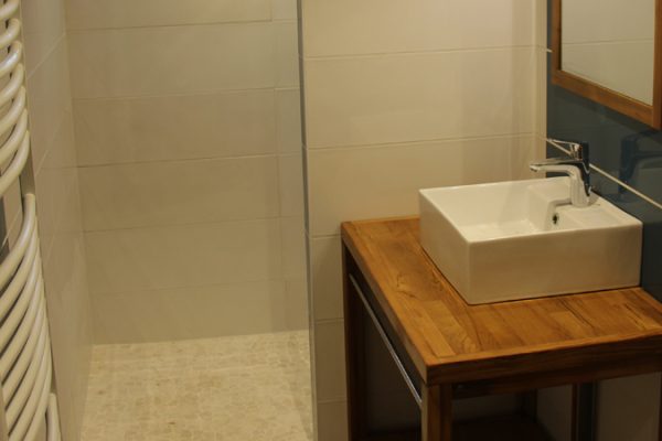 Photo-768x450_Etage-1